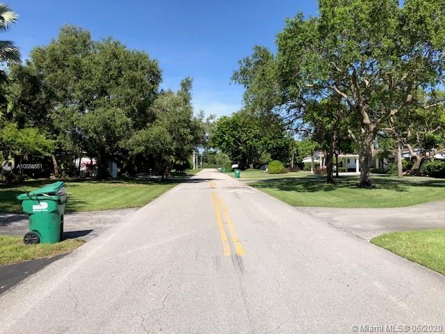 Palmetto Bay, FL 33158,7655 SW 141st St