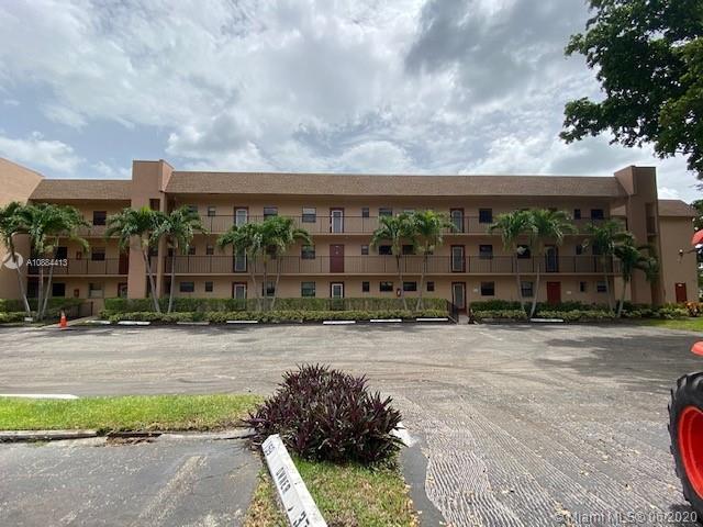 Sunrise, FL 33322,10303 Sunrise Lakes Blvd #105