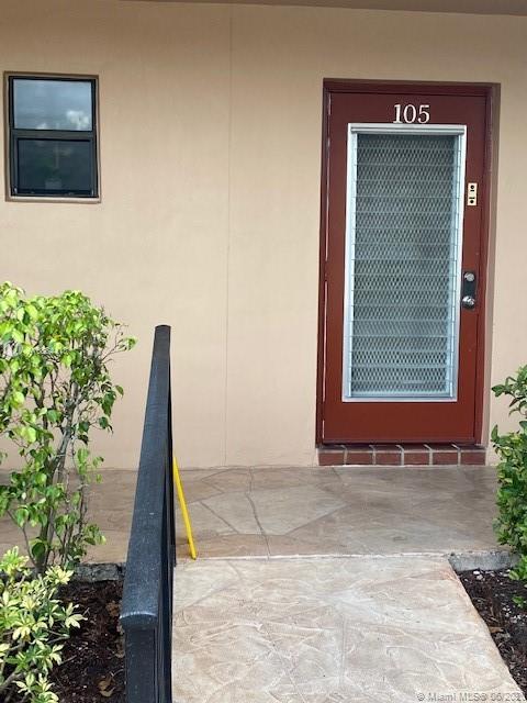 Sunrise, FL 33322,10303 Sunrise Lakes Blvd #105