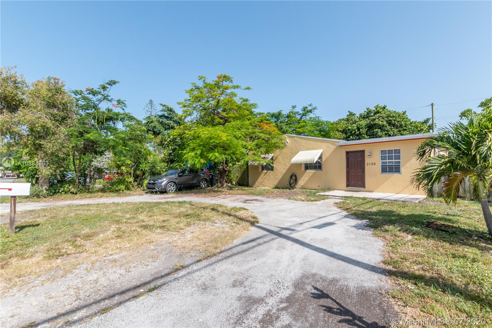 2134 Rodman St, Hollywood, FL 33020