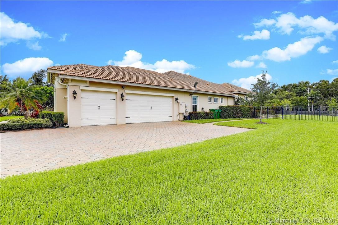 Davie, FL 33314,5795 N Sterling Ranch Dr