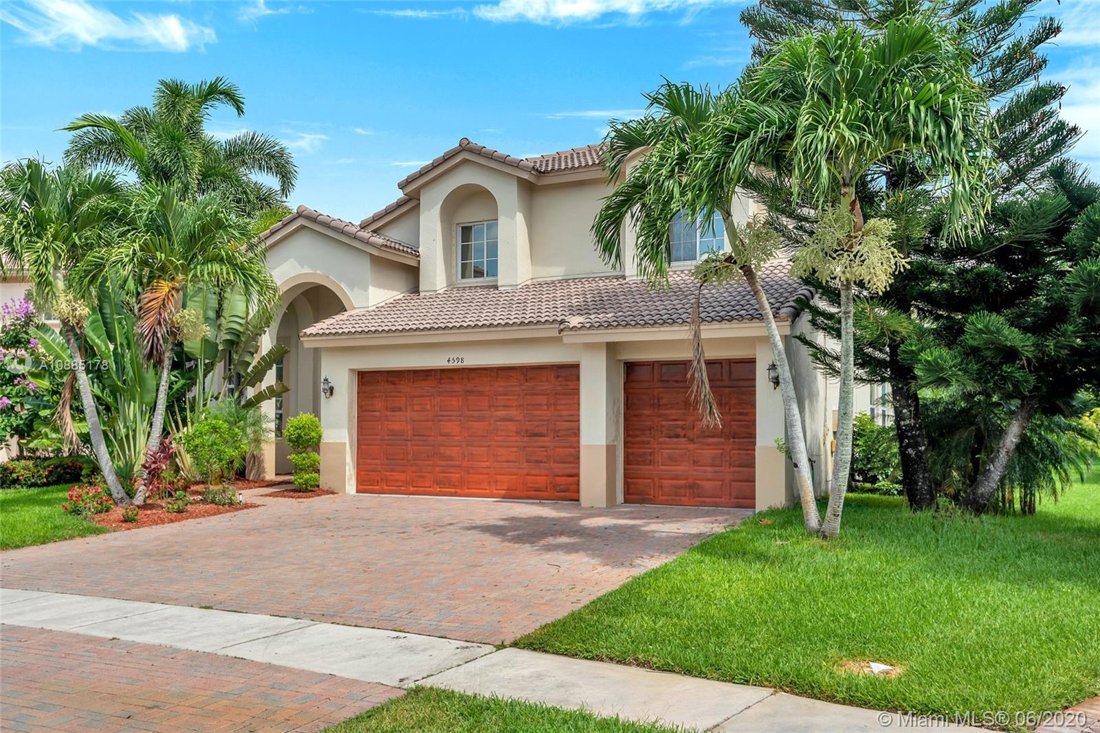 4598 Windward Cove Ln, Wellington, FL 33449