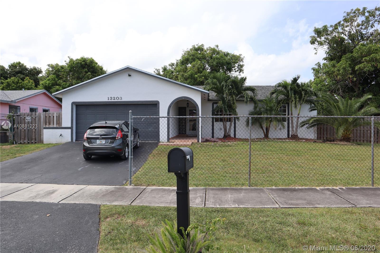 13203 SW 263rd St, Homestead, FL 33032