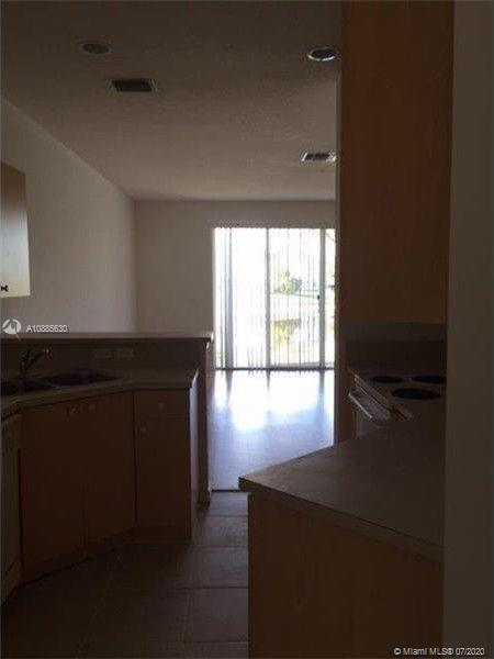 West Palm Beach, FL 33415,5229 White Oleander #5229