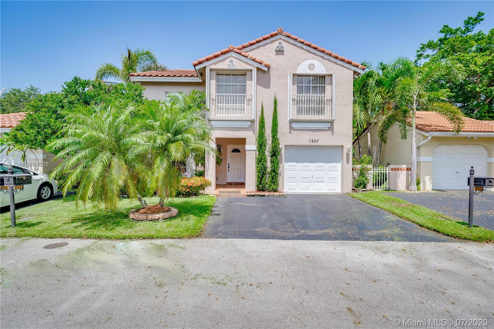 Weston, FL 33326,1257 Seagrape Cir