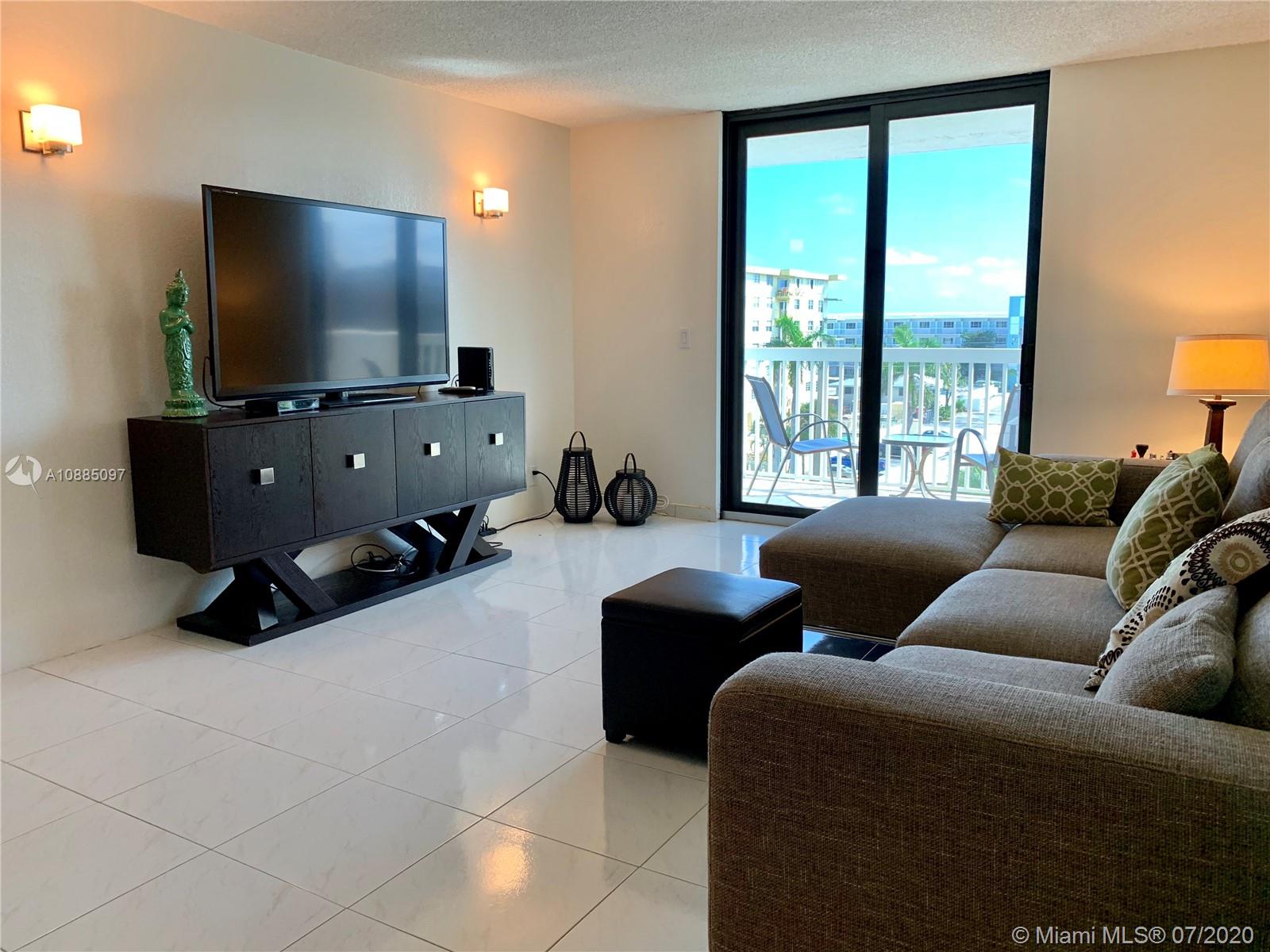 Hollywood, FL 33019,1500 S Ocean Dr #5J