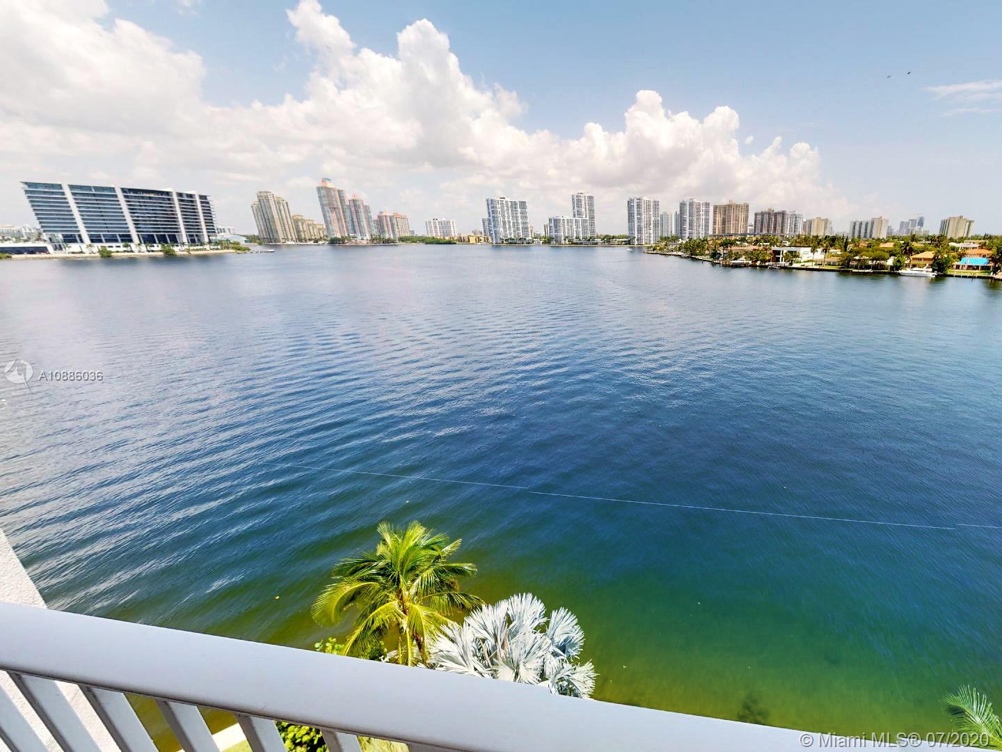 Sunny Isles Beach, FL 33160,18260 N Bay Rd #718