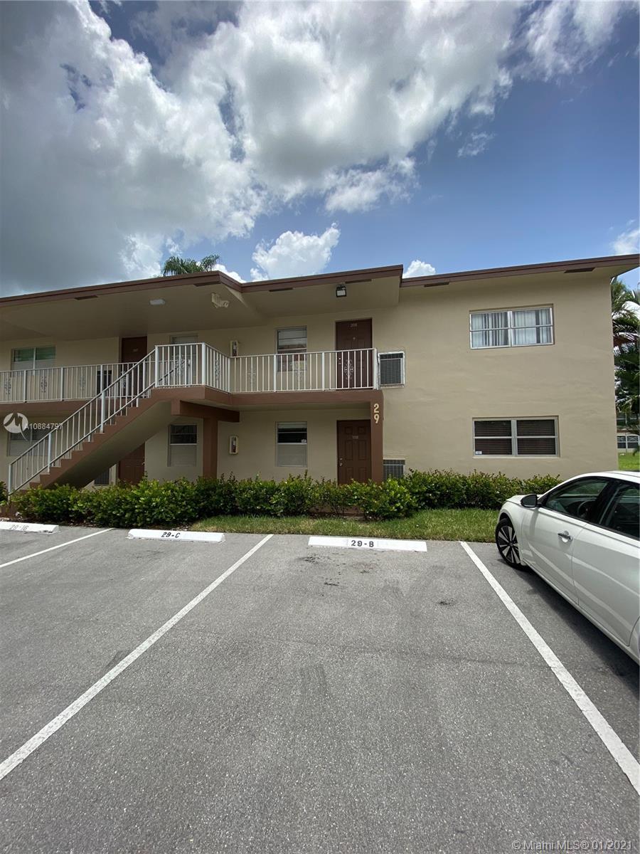 Margate, FL 33063,7605 NW 5th Ct #208