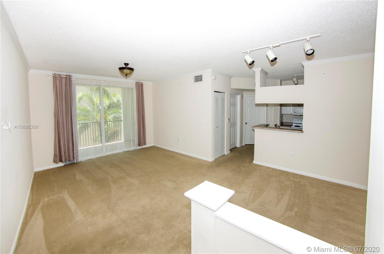 Sunny Isles Beach, FL 33160,17150 N Bay Rd #2419