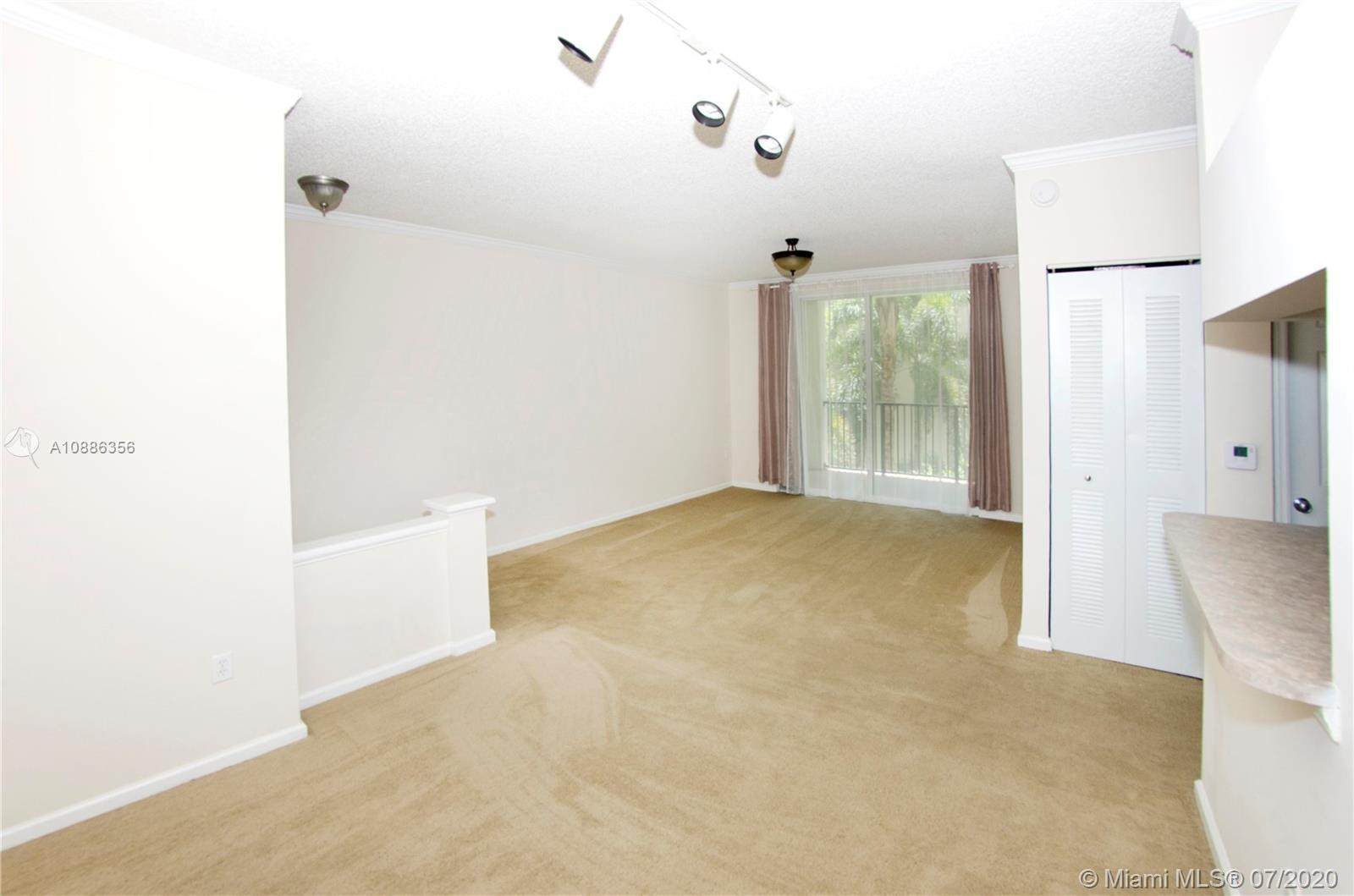 Sunny Isles Beach, FL 33160,17150 N Bay Rd #2419