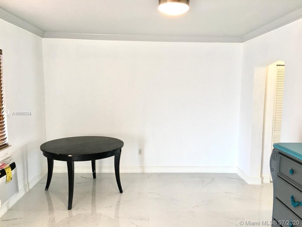 Miami Beach, FL 33141,6831 Abbott Ave #24