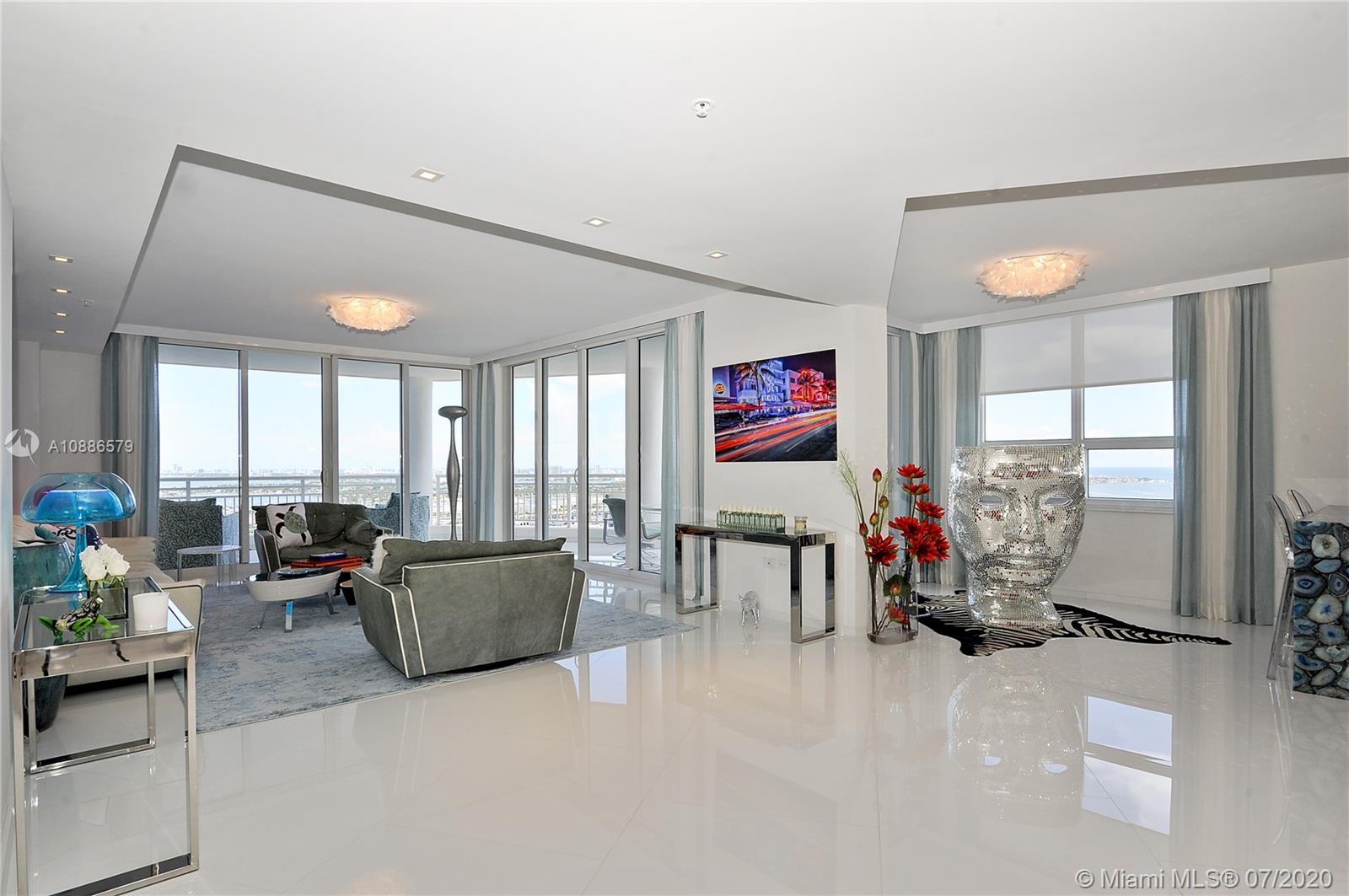 Miami, FL 33131,848 Brickell Key Dr #3601