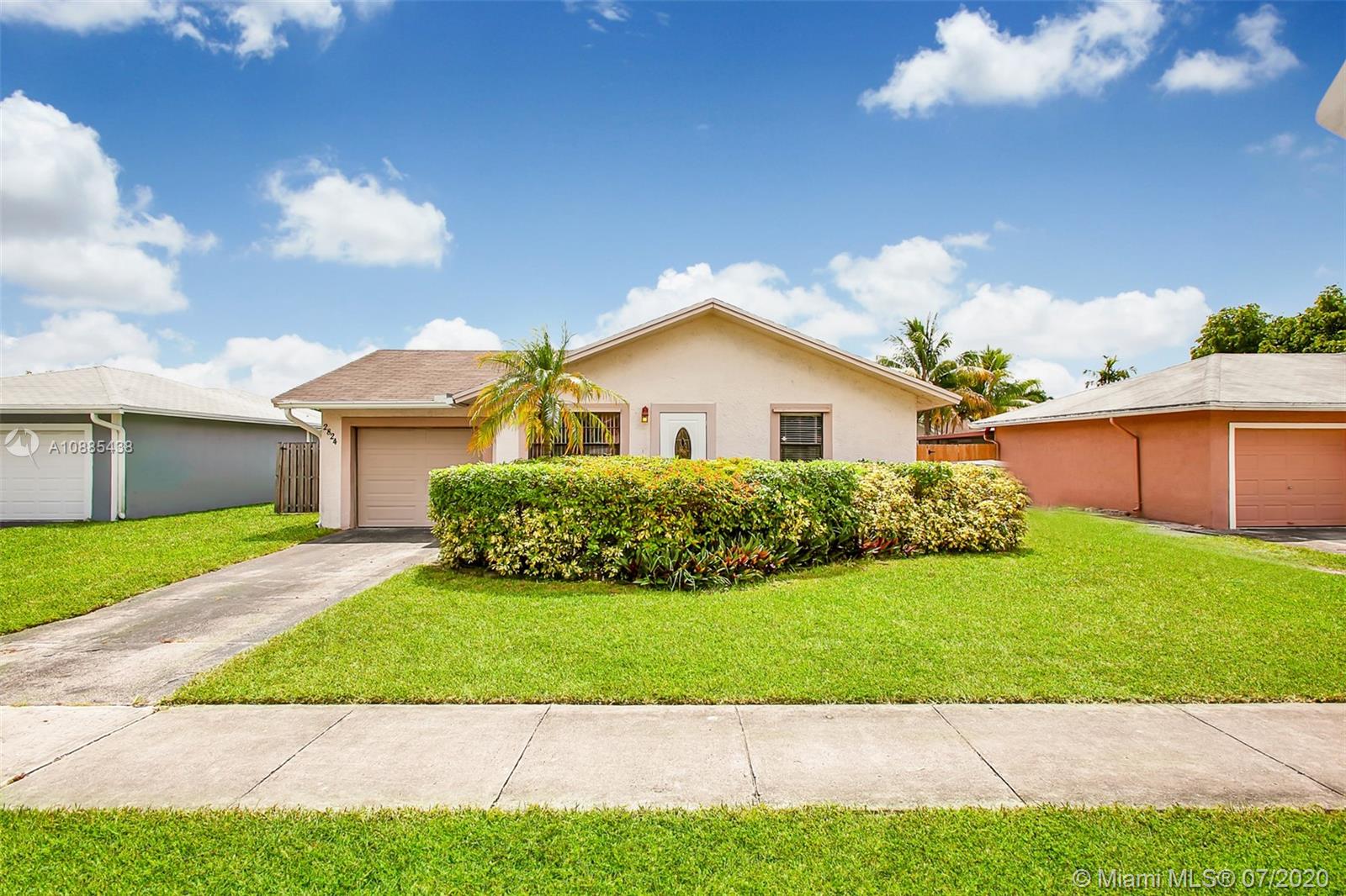 2824 NW 109th Ave, Sunrise, FL 33322