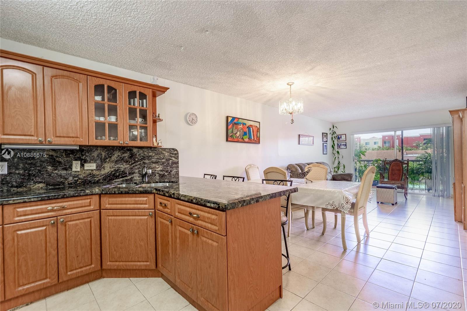 Doral, FL 33166,8005 Lake Dr #306