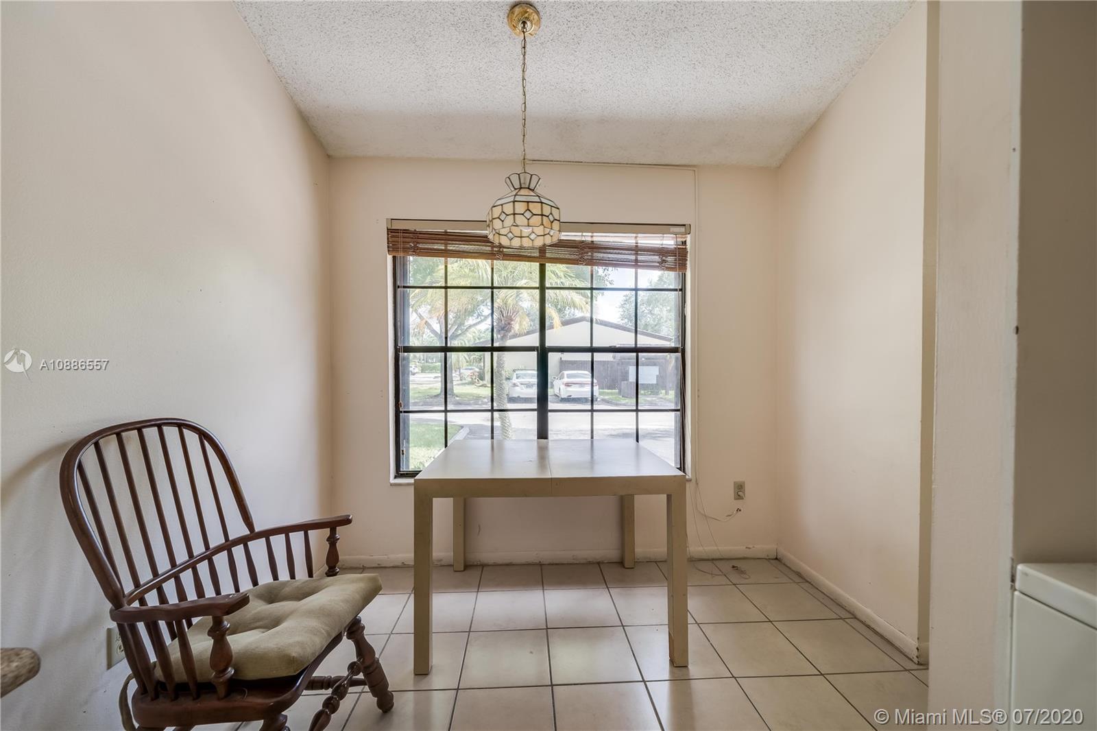 Pembroke Pines, FL 33026,10630 Cherry Ave #10630