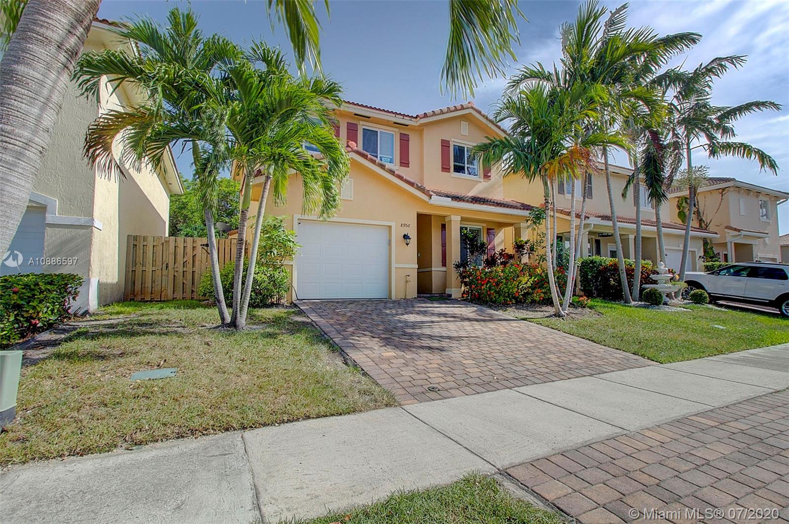 Cutler Bay, FL 33189,8956 SW 215th Ln