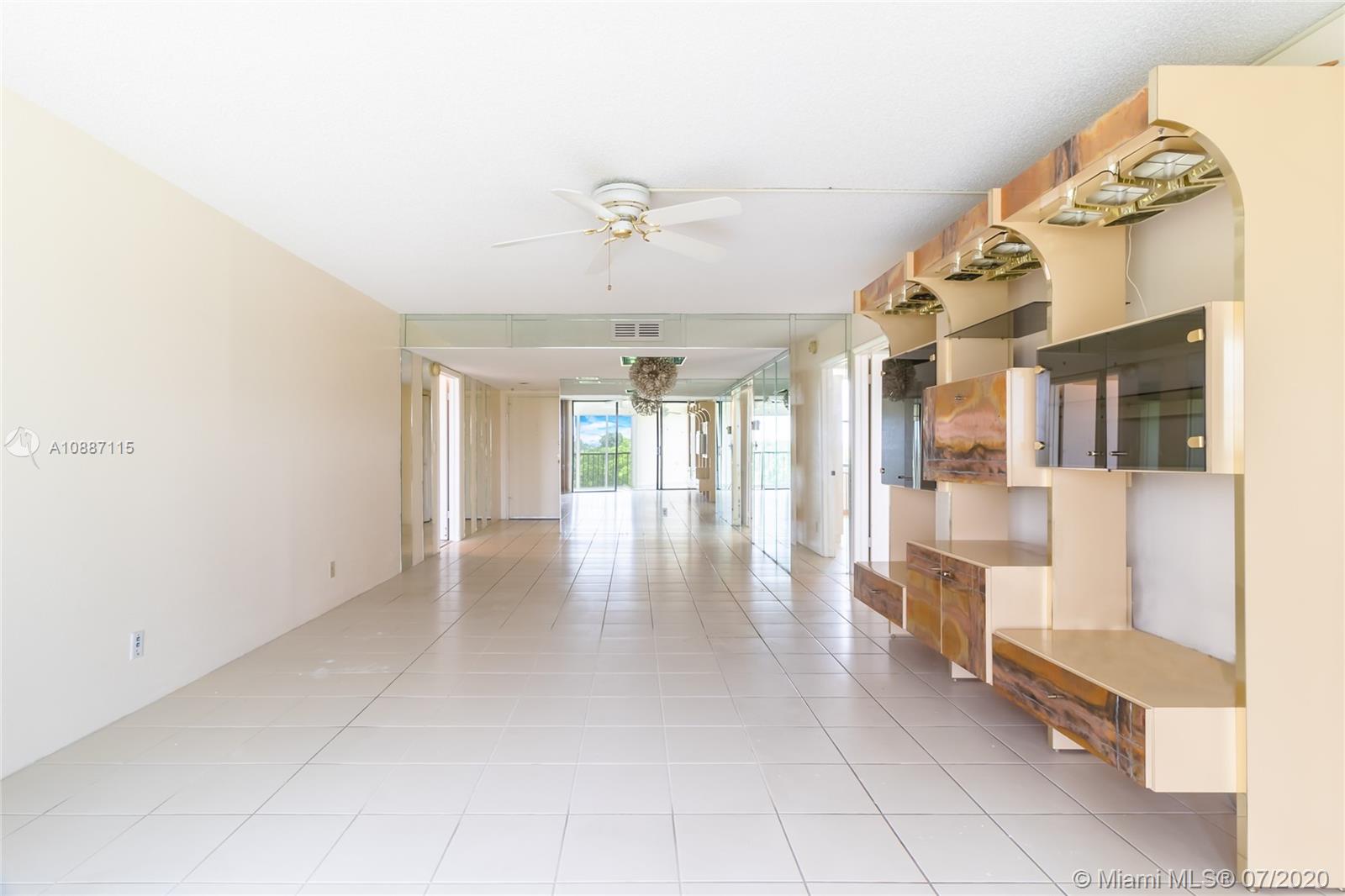 Weston, FL 33326,16300 Golf Club Rd #517