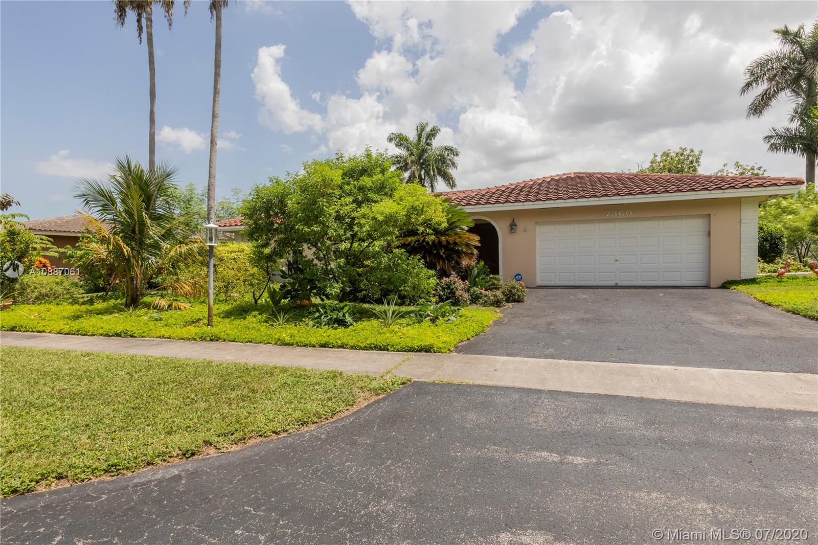 7360 SW 10th St, Plantation, FL 33317