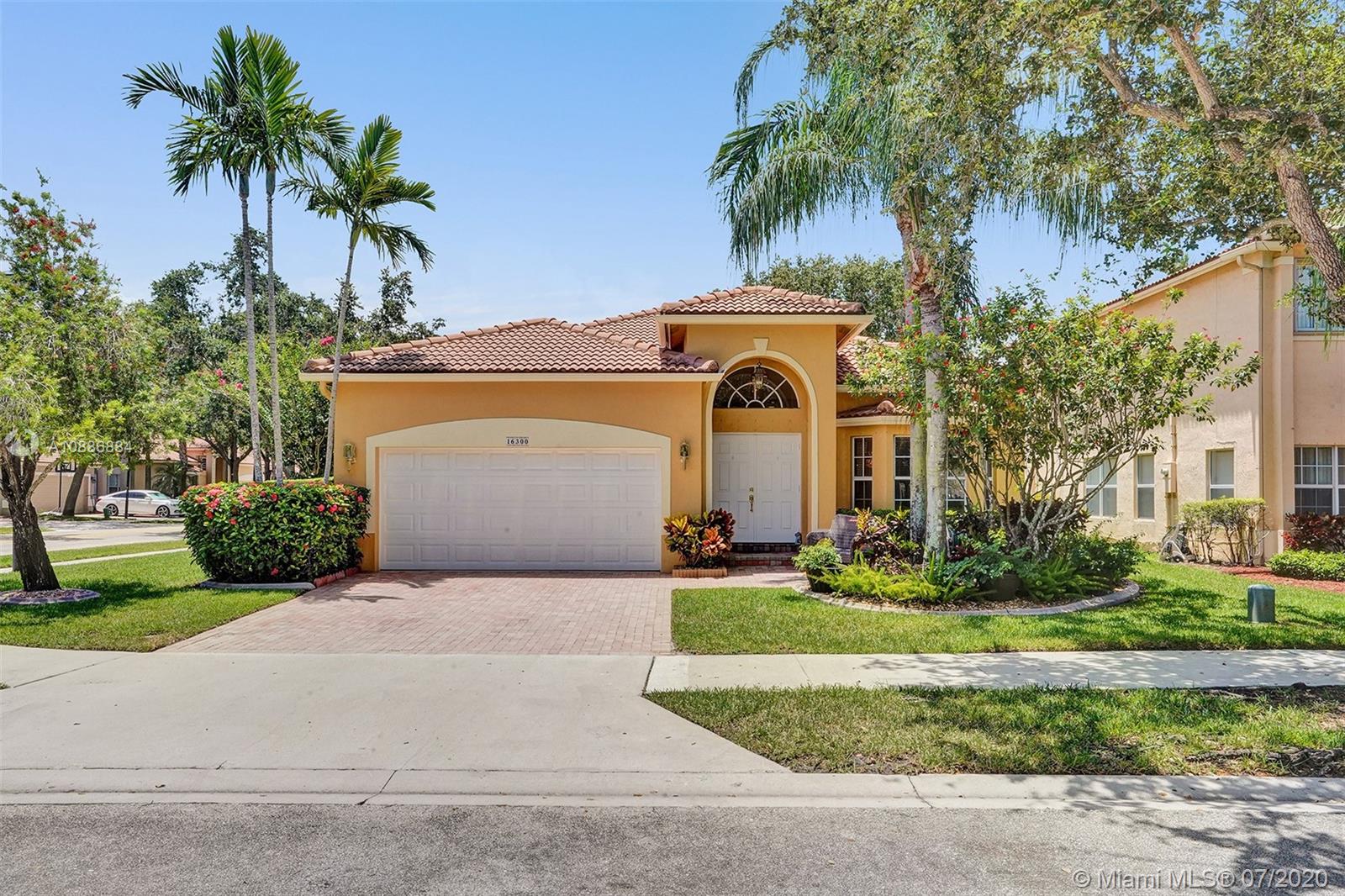 Weston, FL 33331,16300 Sapphire Pl