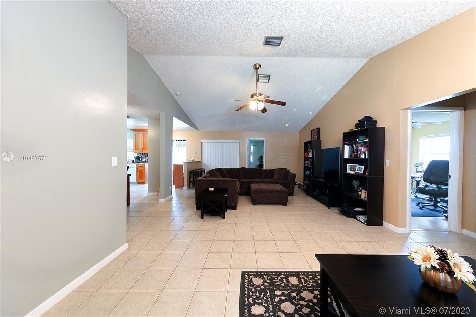 Coral Springs, FL 33071,10855 Cypress Run Cir