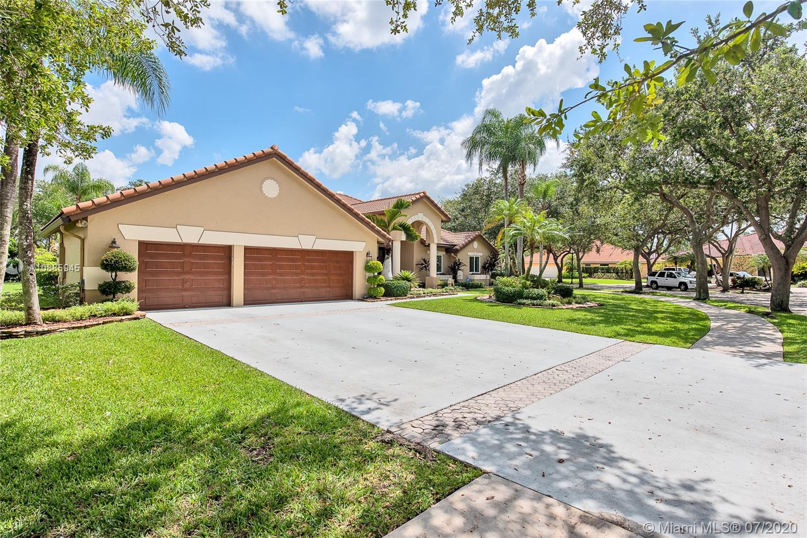 Weston, FL 33326,1016 Pine Branch Ct