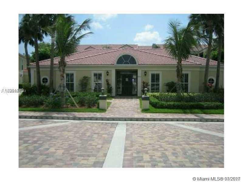 Coral Springs, FL 33071,977 Riverside Dr #225