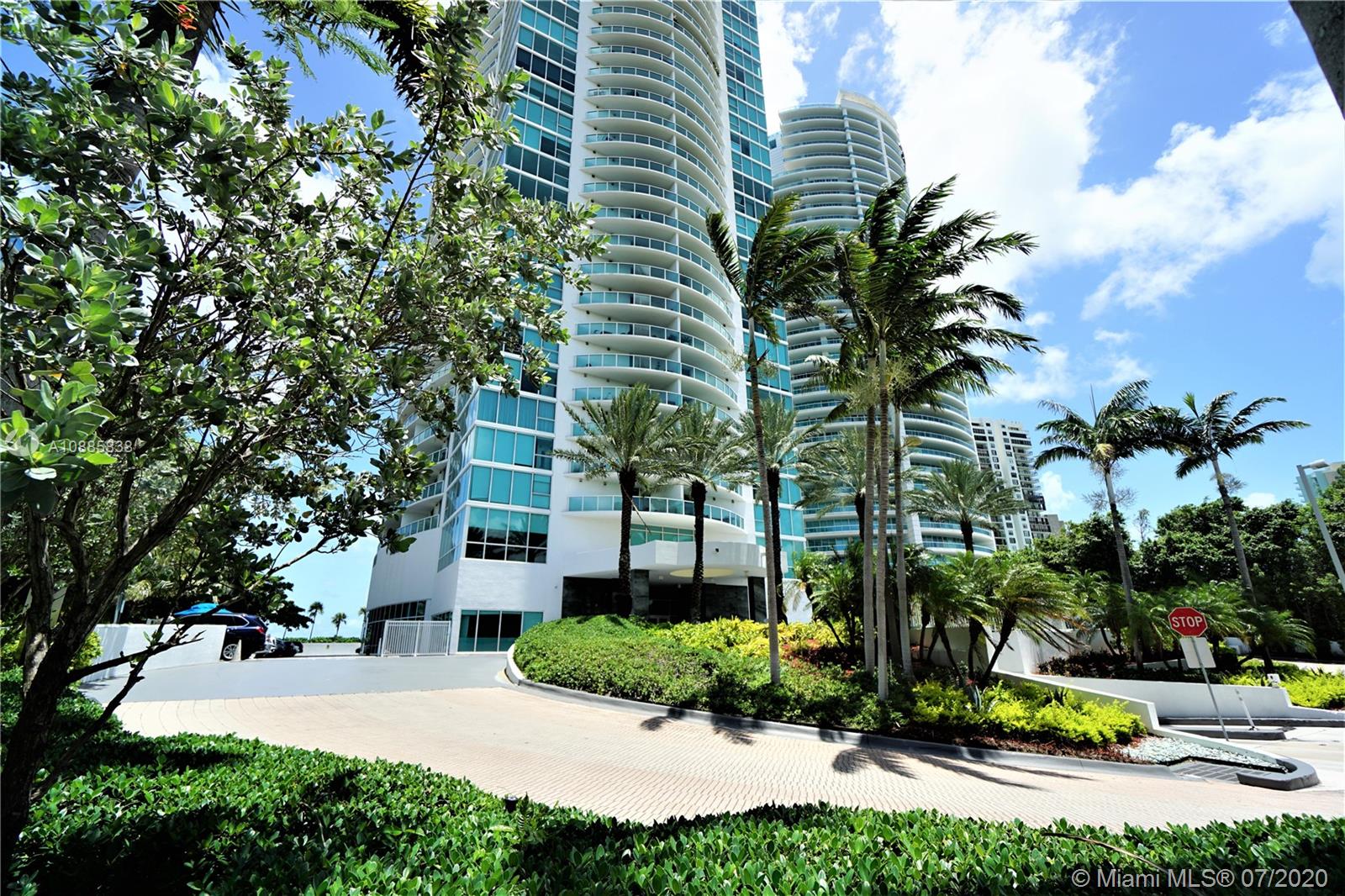 2101 Brickell Ave #2705, Miami, FL 33129