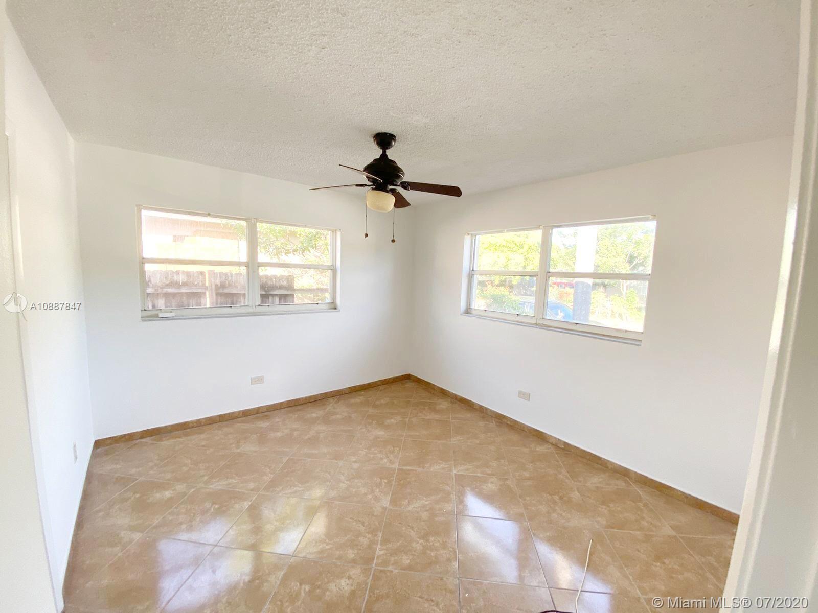 Lake Worth, FL 33460,1229 S M St