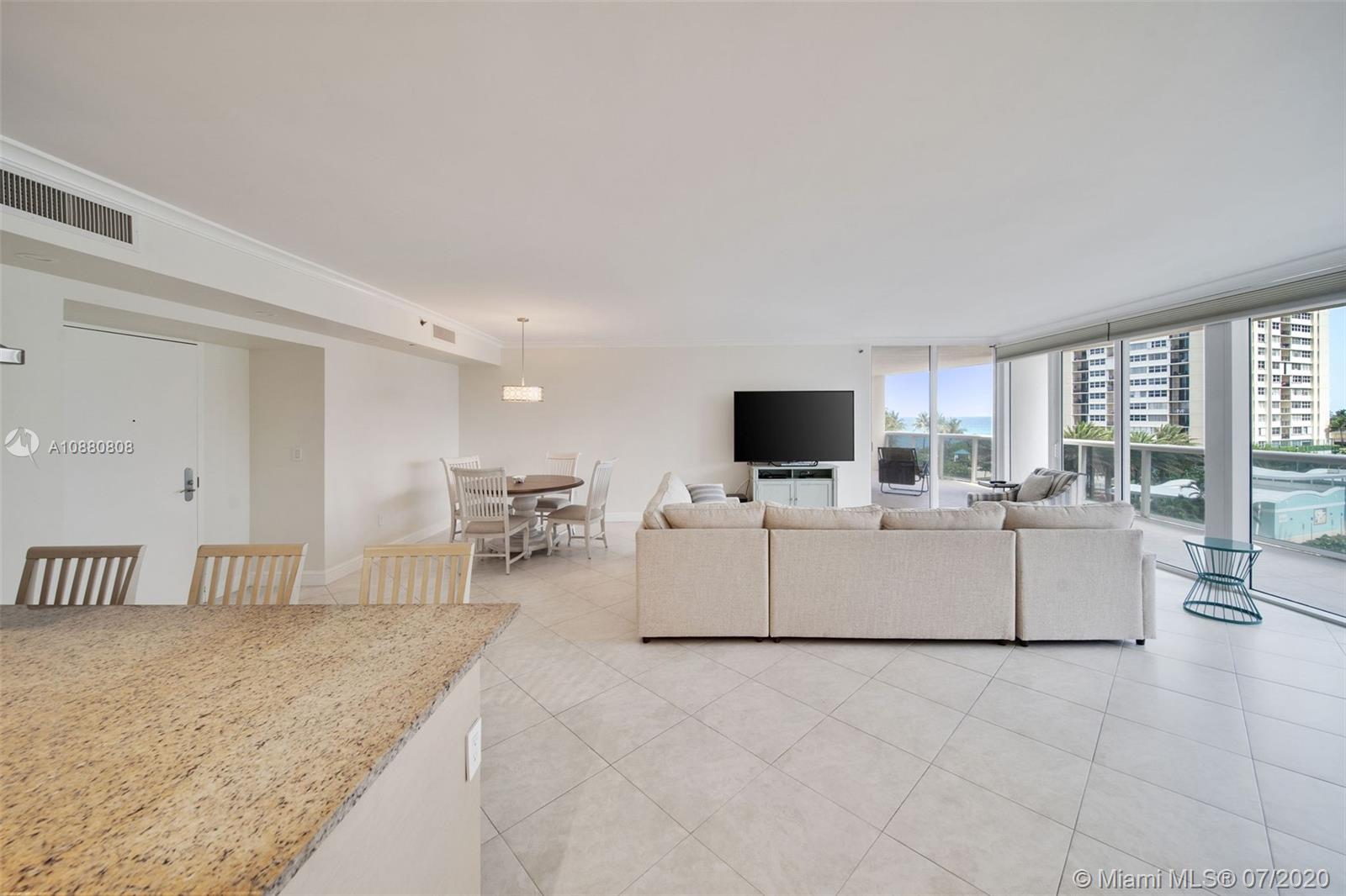 Hallandale Beach, FL 33009,1850 S Ocean Dr #405