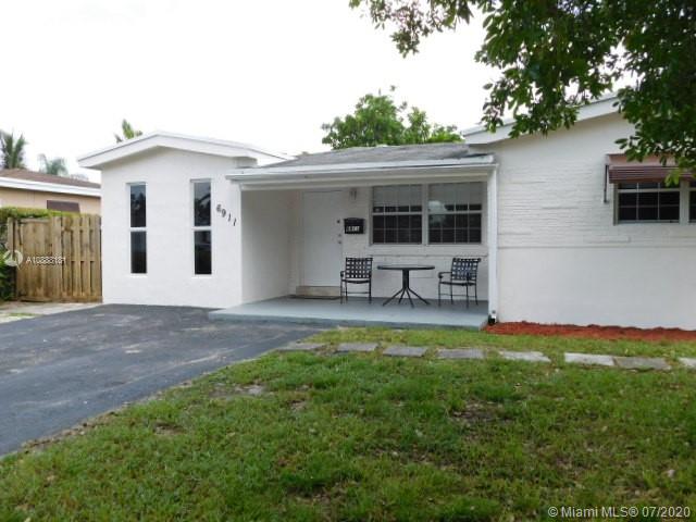 Pembroke Pines, FL 33023,6911 SW 11th St