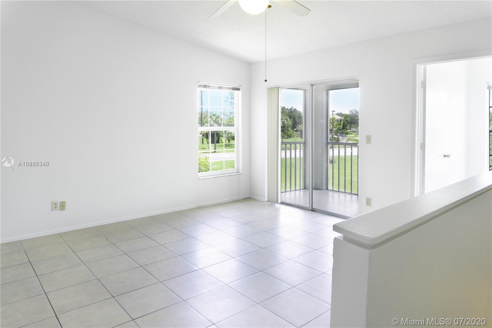 Naples, FL 34104,124 Santa Clara Dr #14