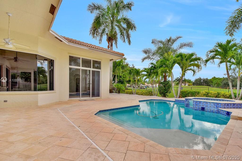 Weston, FL 33327,2528 Golf View Dr