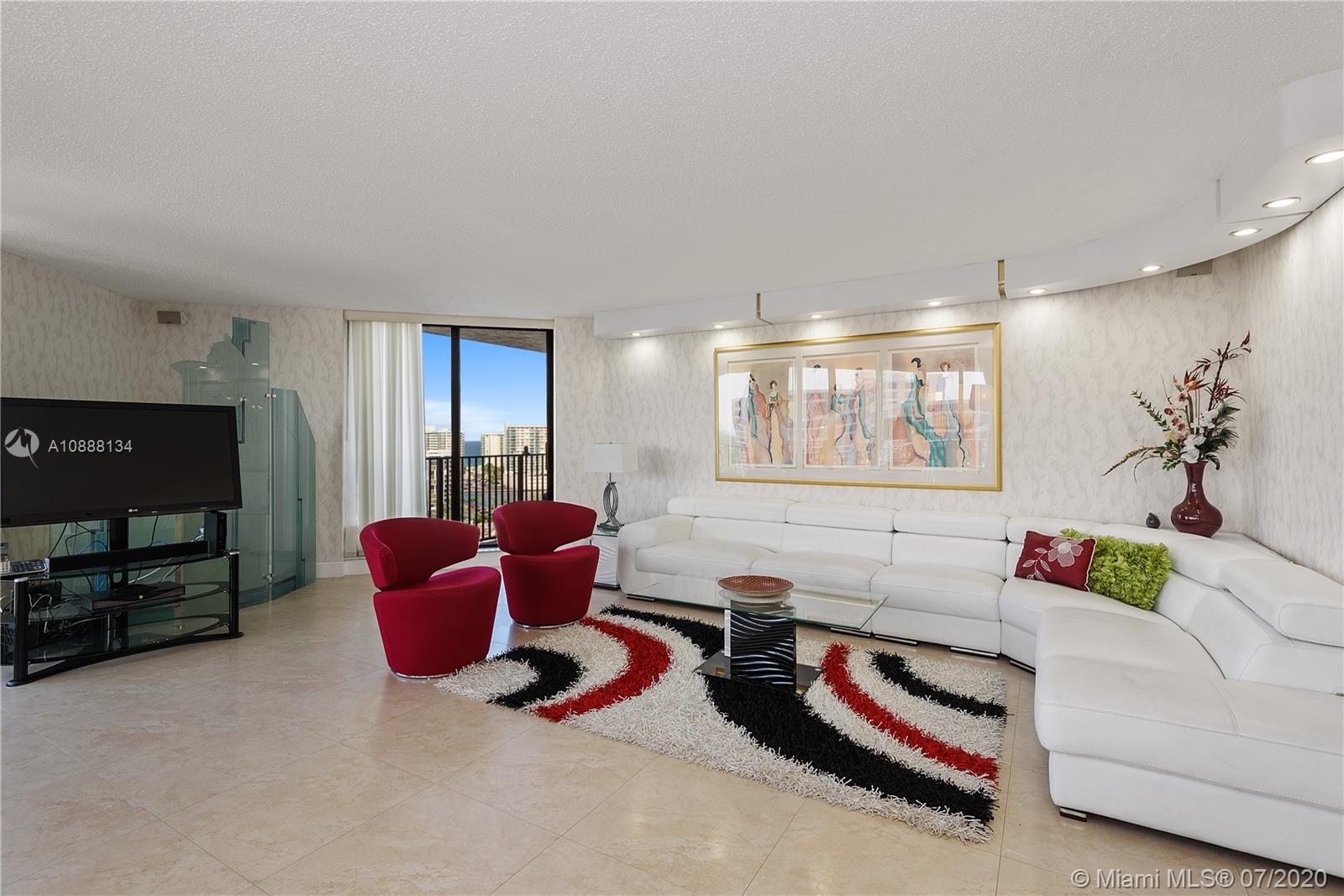 Hallandale Beach, FL 33009,300 Three Islands Blvd #215