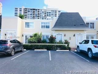 2204 NE 7th St #3, Hallandale Beach, FL 33009