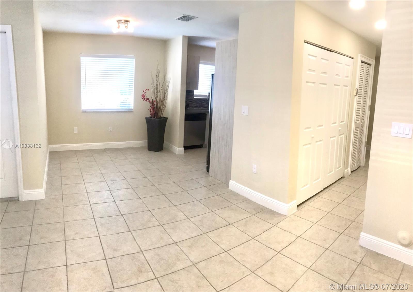 Cutler Bay, FL 33157,18676 SW 100th Ave #18676