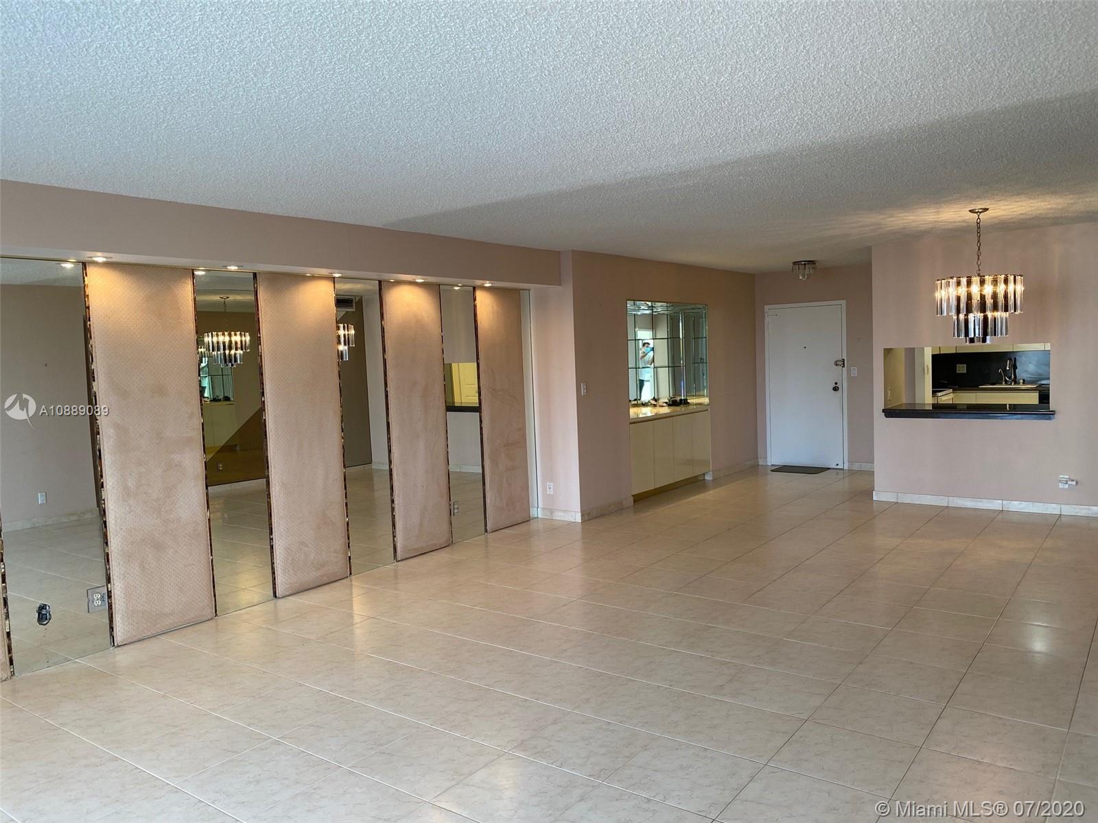 Hallandale Beach, FL 33009,2500 Parkview Dr #901