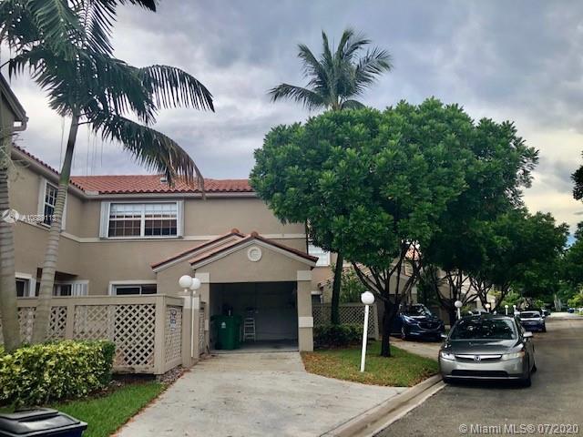 Hollywood, FL 33026,11046 LONG BOAT DR