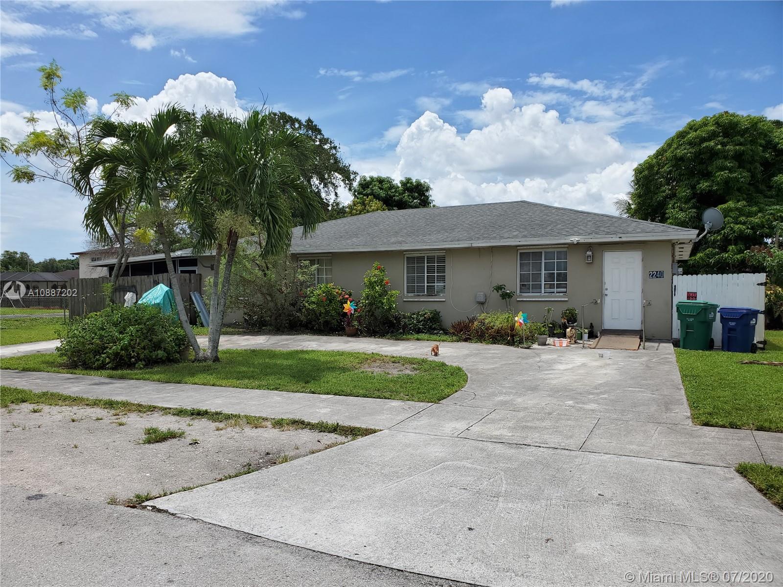 2240 NW 178th St,  Miami Gardens,  FL 33056