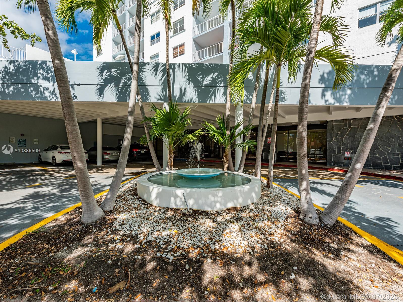 Miami Beach, FL 33141,6900 Bay Dr #8K