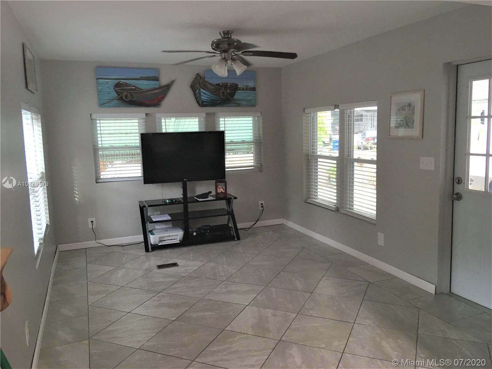 Key Largo, FL 33037,602 Rose Place