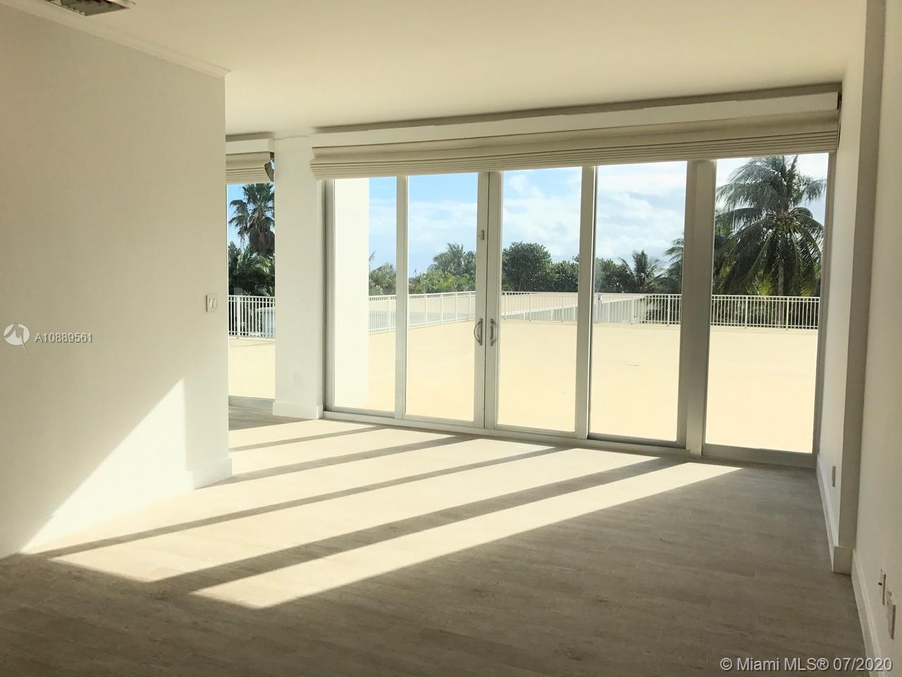 Key Biscayne, FL 33149,881 Ocean Dr #L5