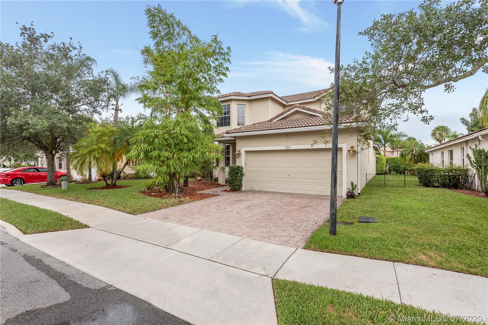 759 SW 121st Ave, Pembroke Pines, FL 33025