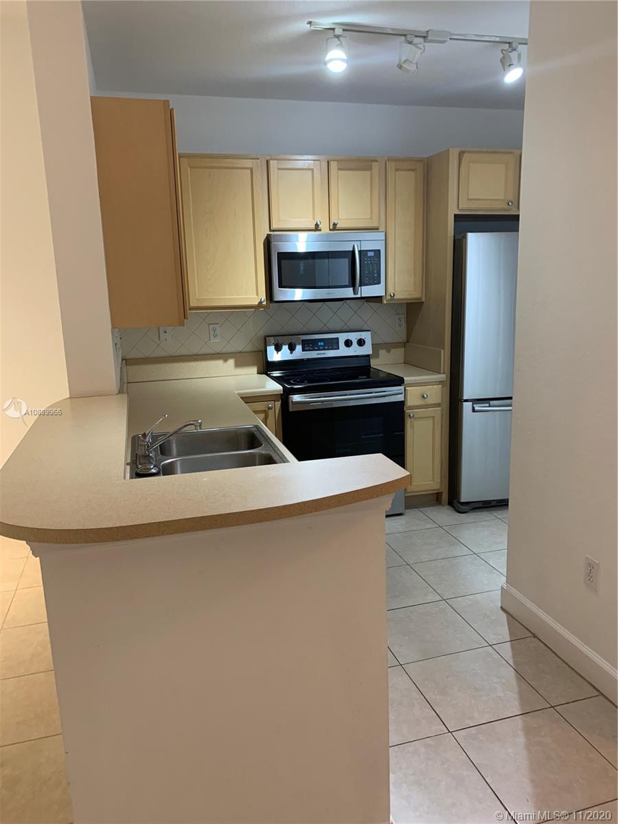 South Miami, FL 33143,6001 SW 70 St #104