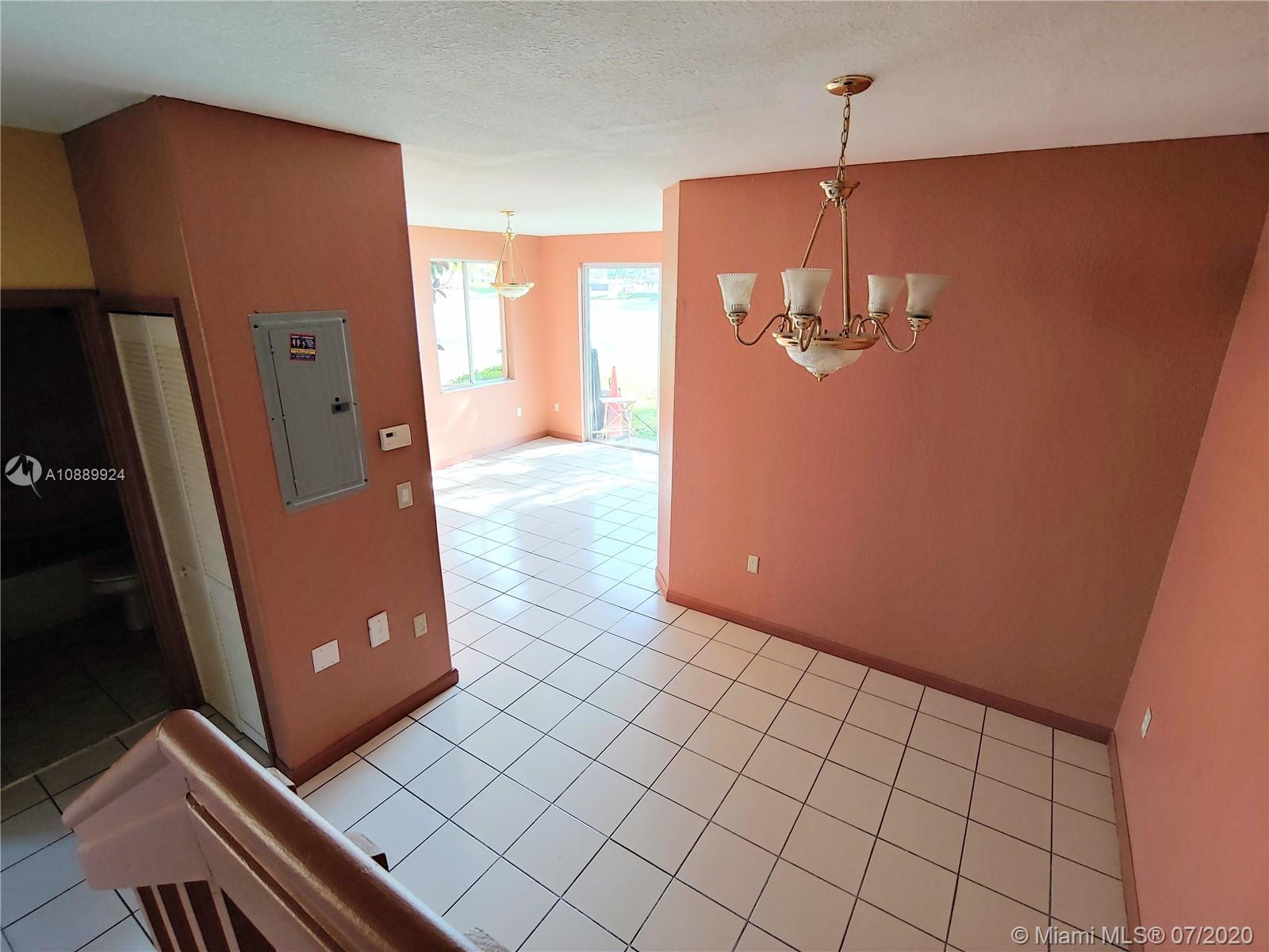 Homestead, FL 33035,1444 SE 24th Ct #357