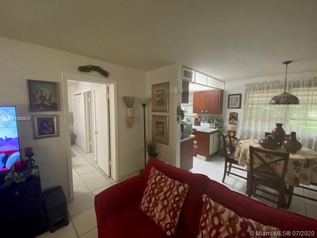 Hollywood, FL 33020,1710 Mckinley St #4