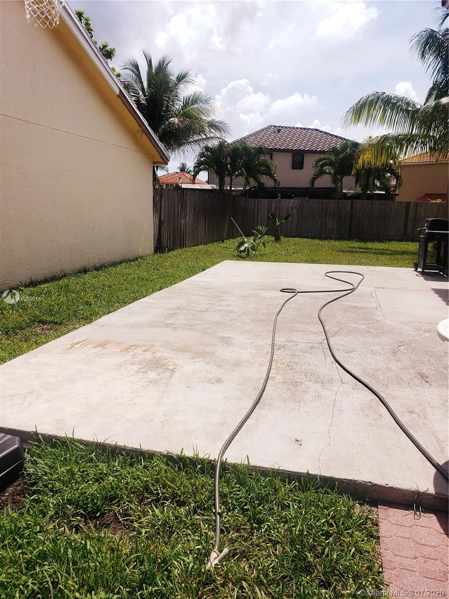 Pembroke Pines, FL 33025,1571 SW 87th Way