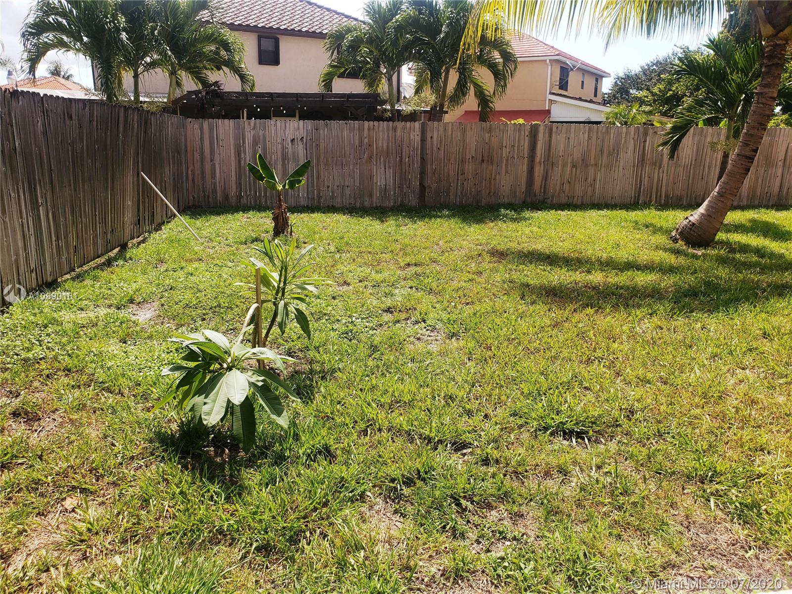 Pembroke Pines, FL 33025,1571 SW 87th Way