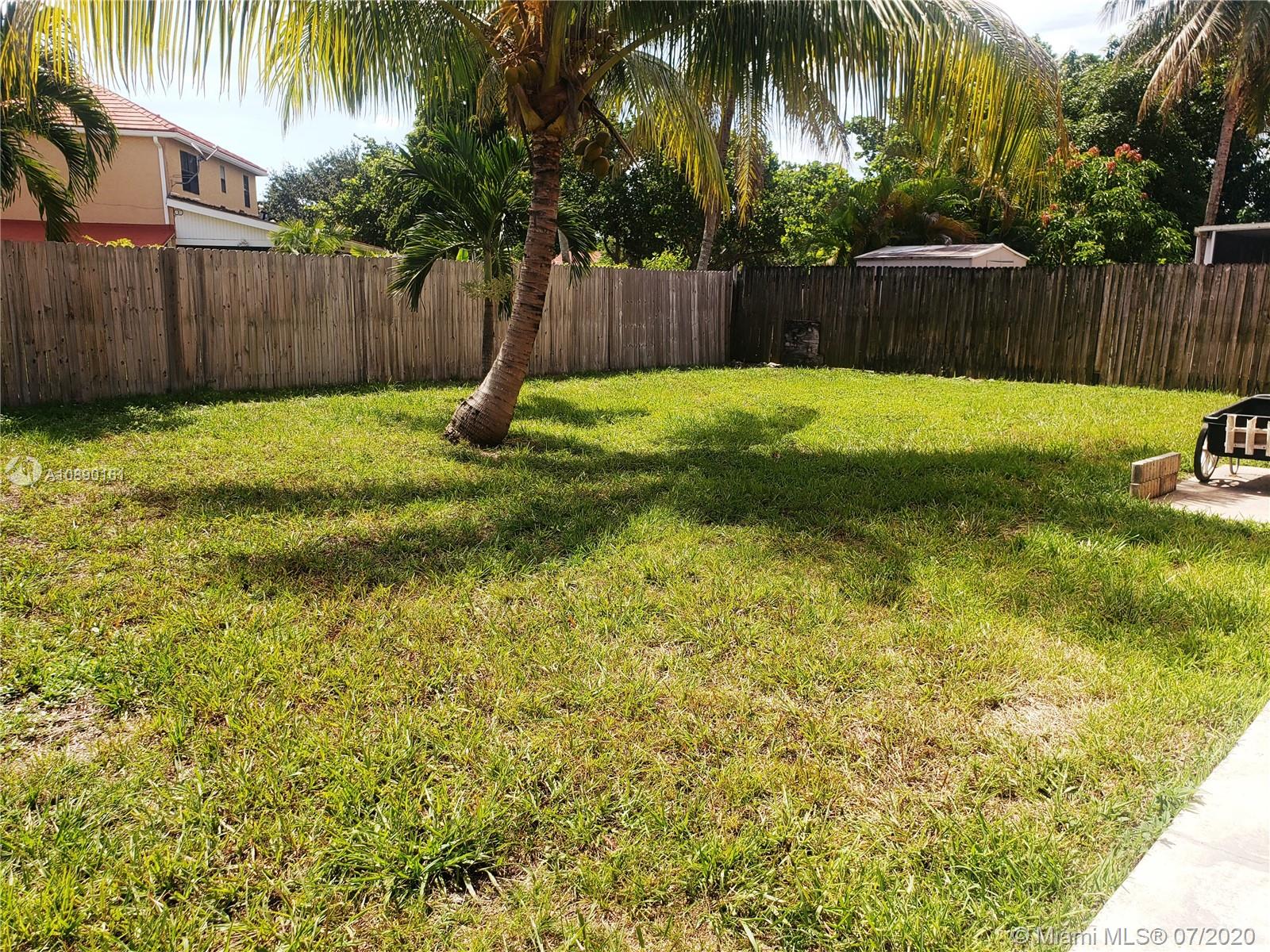 Pembroke Pines, FL 33025,1571 SW 87th Way