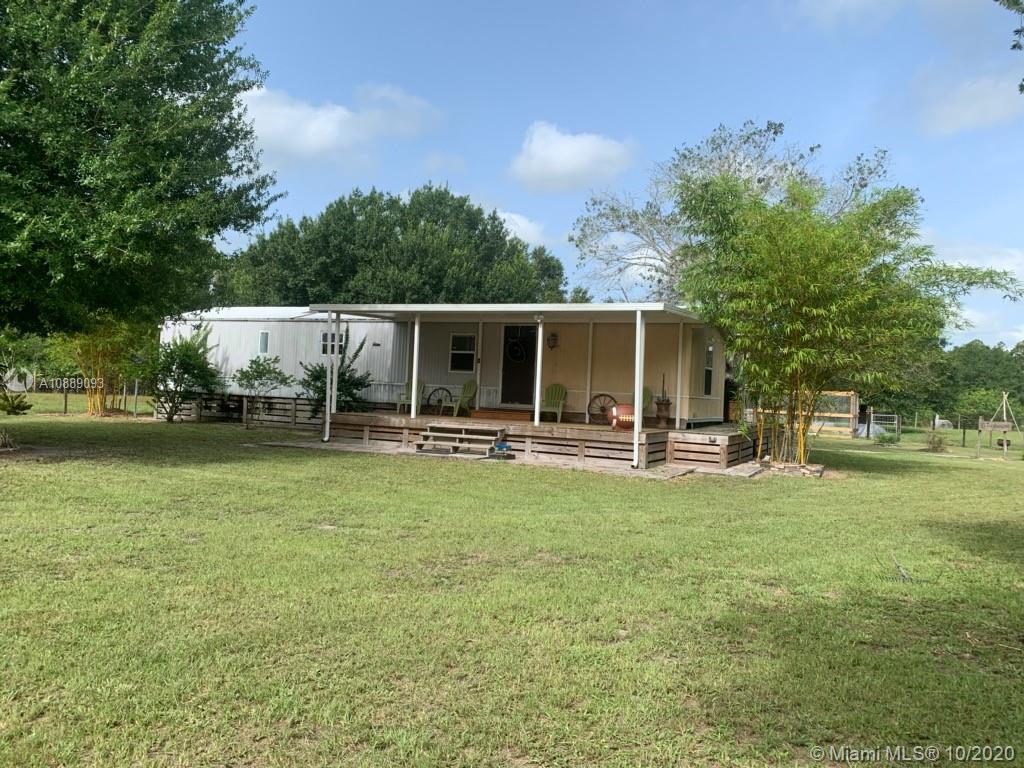 4450 Pioneer N 21 St,  Clewiston,  FL 33440