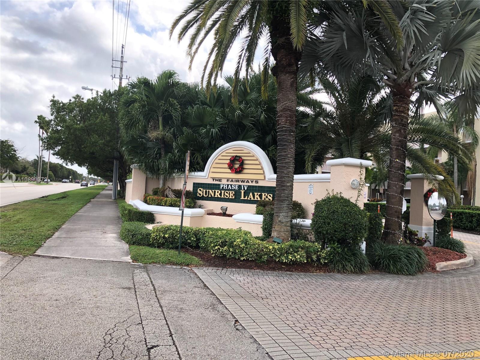 Sunrise, FL 33322,10101 Sunrise Lakes Blvd #210